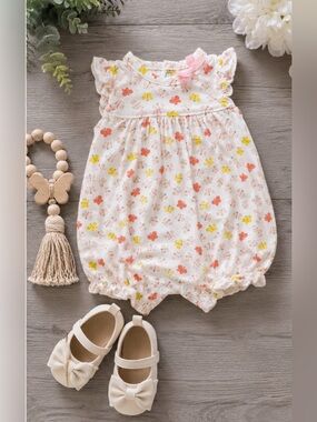 Carter’s Butterfly Ruffle Romper | Size: 3 Months | Brand New